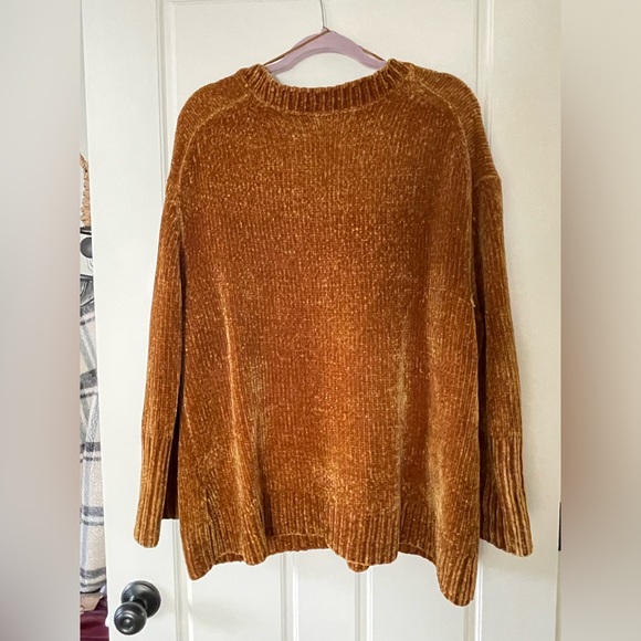 Zara Sweater - Picture 3 of 6